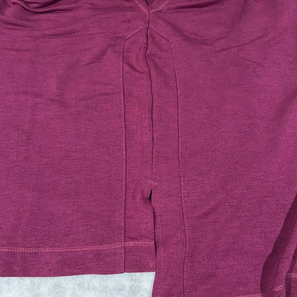 V-Neck T-Shirt by Yogalicious - Picture 3 of 4